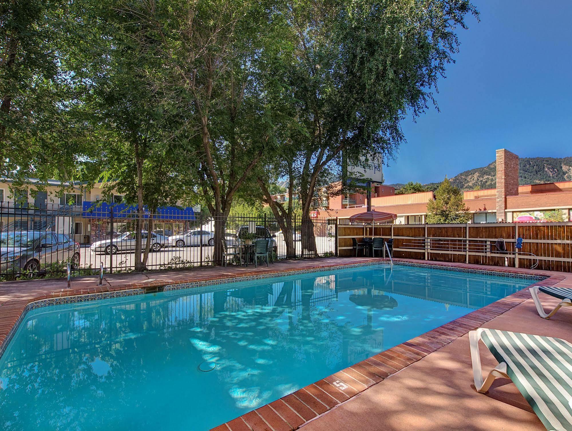 Boulder University Inn Luaran gambar